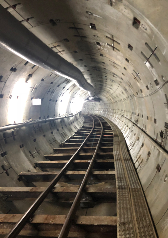 トンネル工事